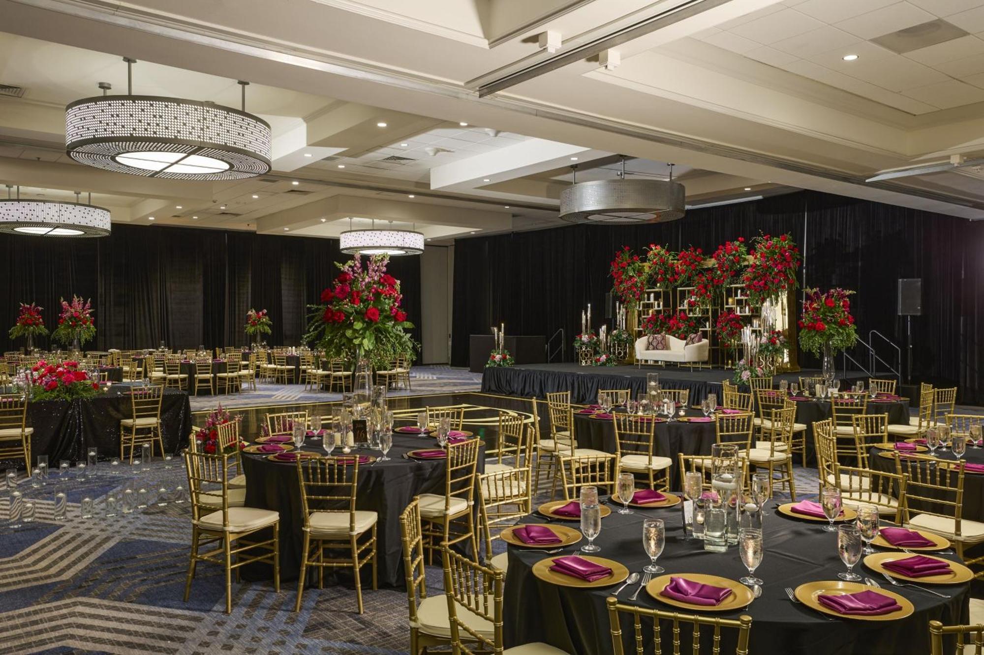 Santa Clara Marriott Hotel Bagian luar foto