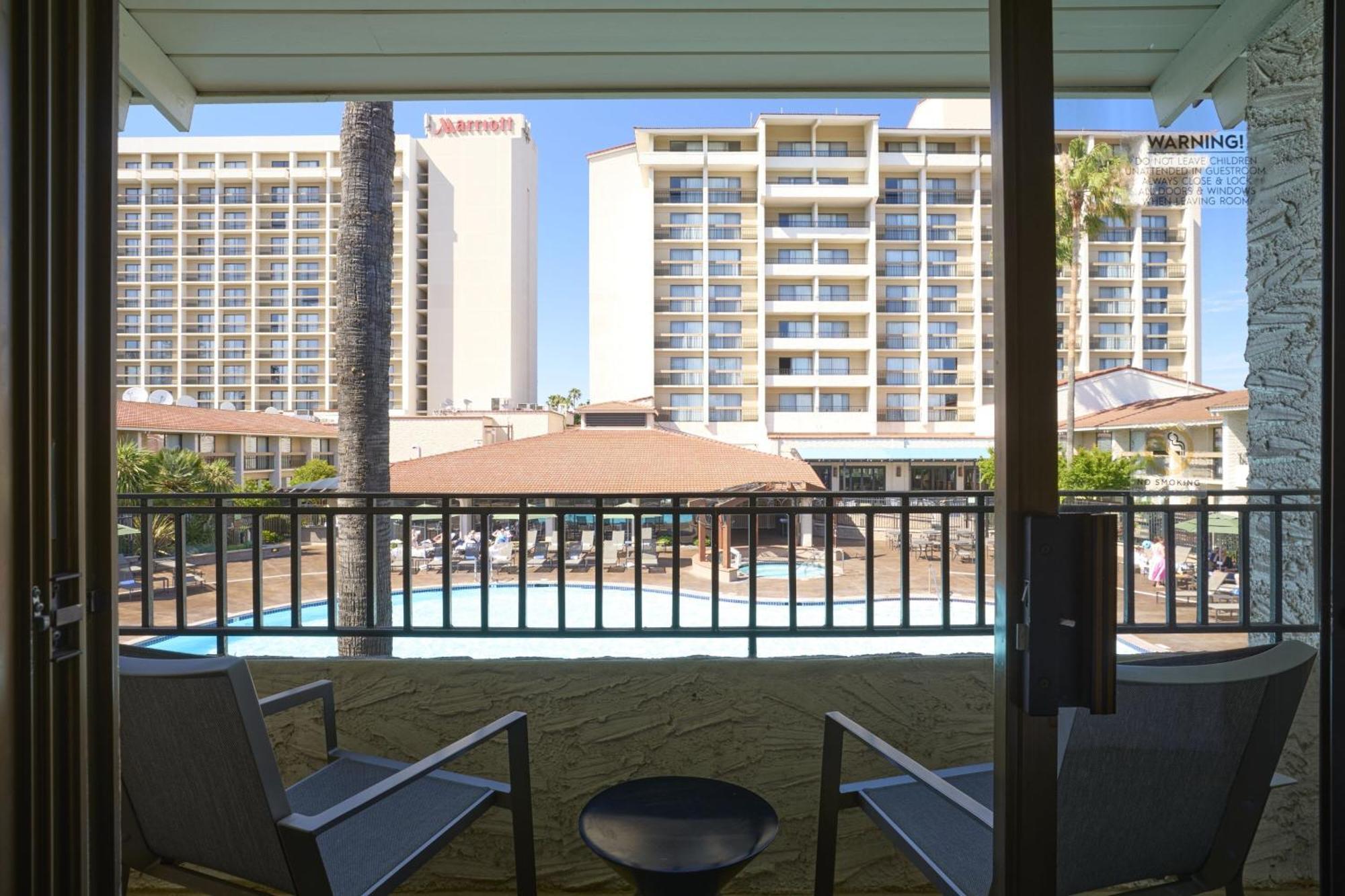 Santa Clara Marriott Hotel Bagian luar foto